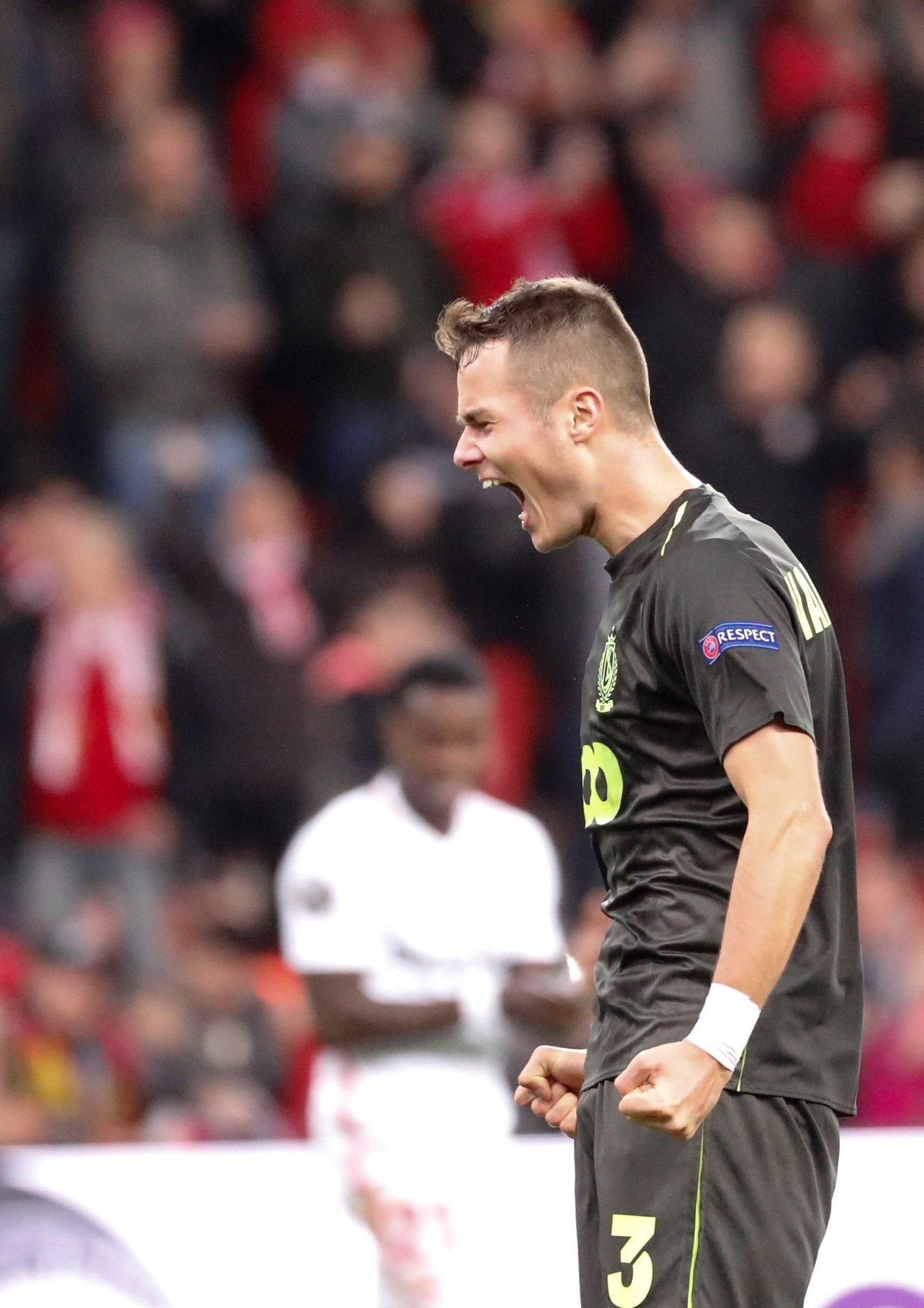 Las imágenes del Standard de Lieja-Sevilla