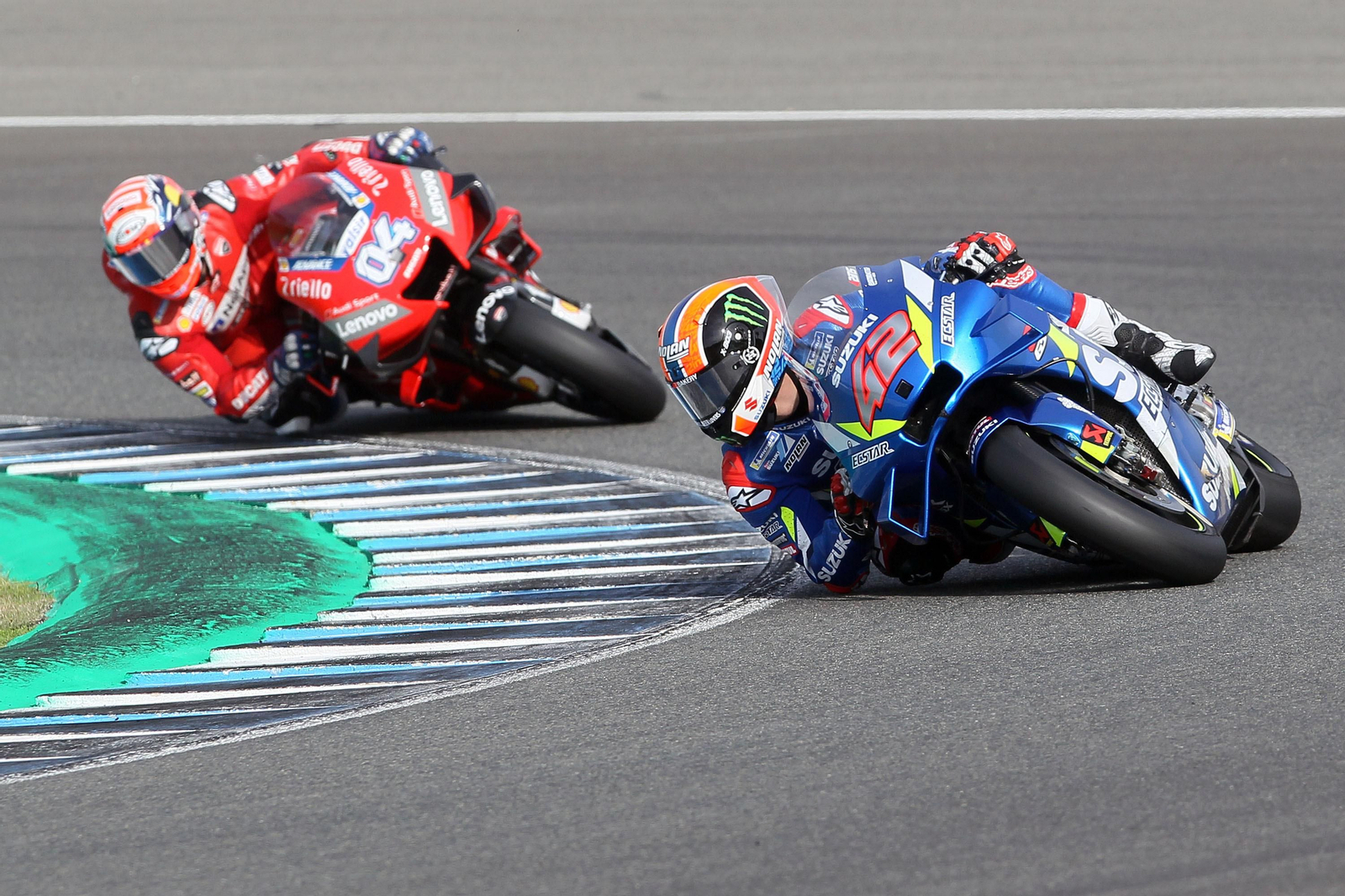 Primer día de los equipos de MotoGP en Jerez