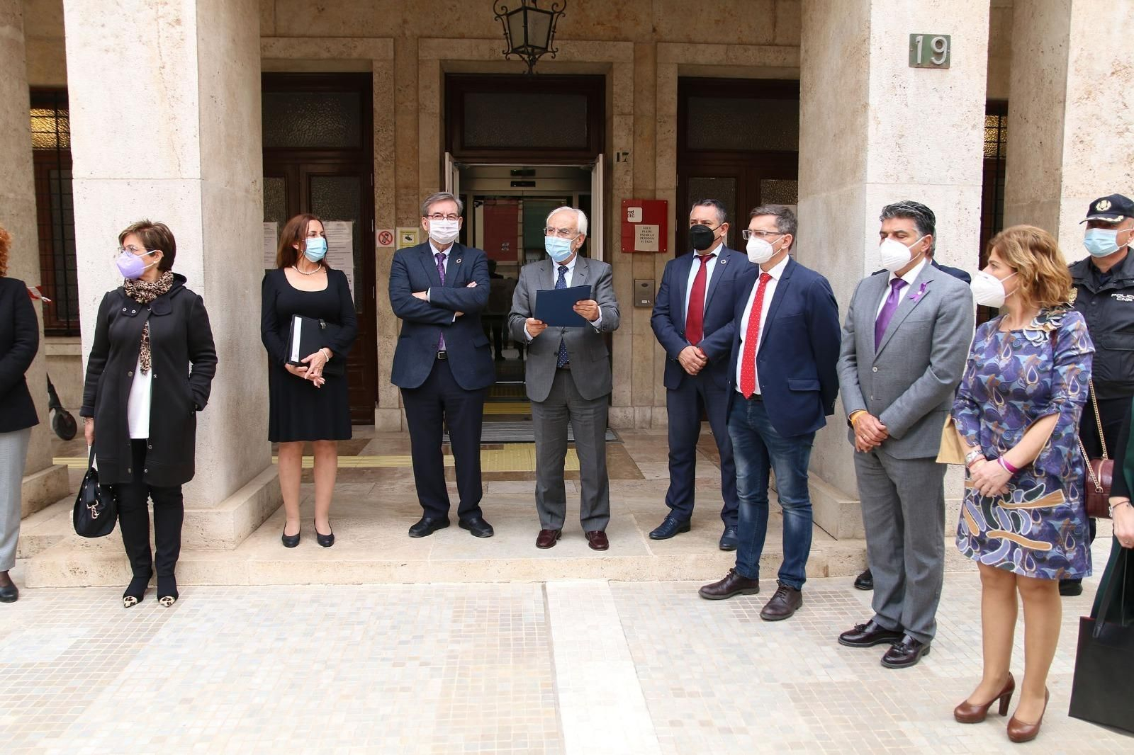 El subdelegado, Manuel de la Fuente, leyó el manifiesto.