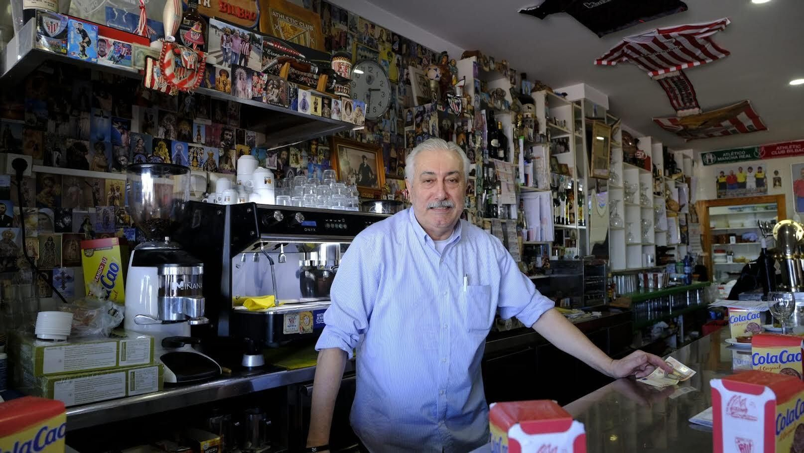 Jeromo Fernández Flores es el presidente de la Peña Julen Guerrero, de Roquetas