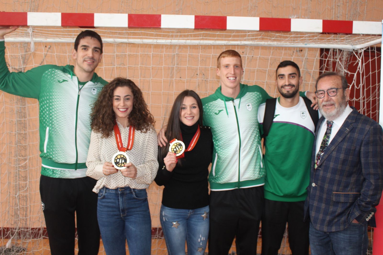 Las fotos de la rueda de prensa de Sole y Marta López