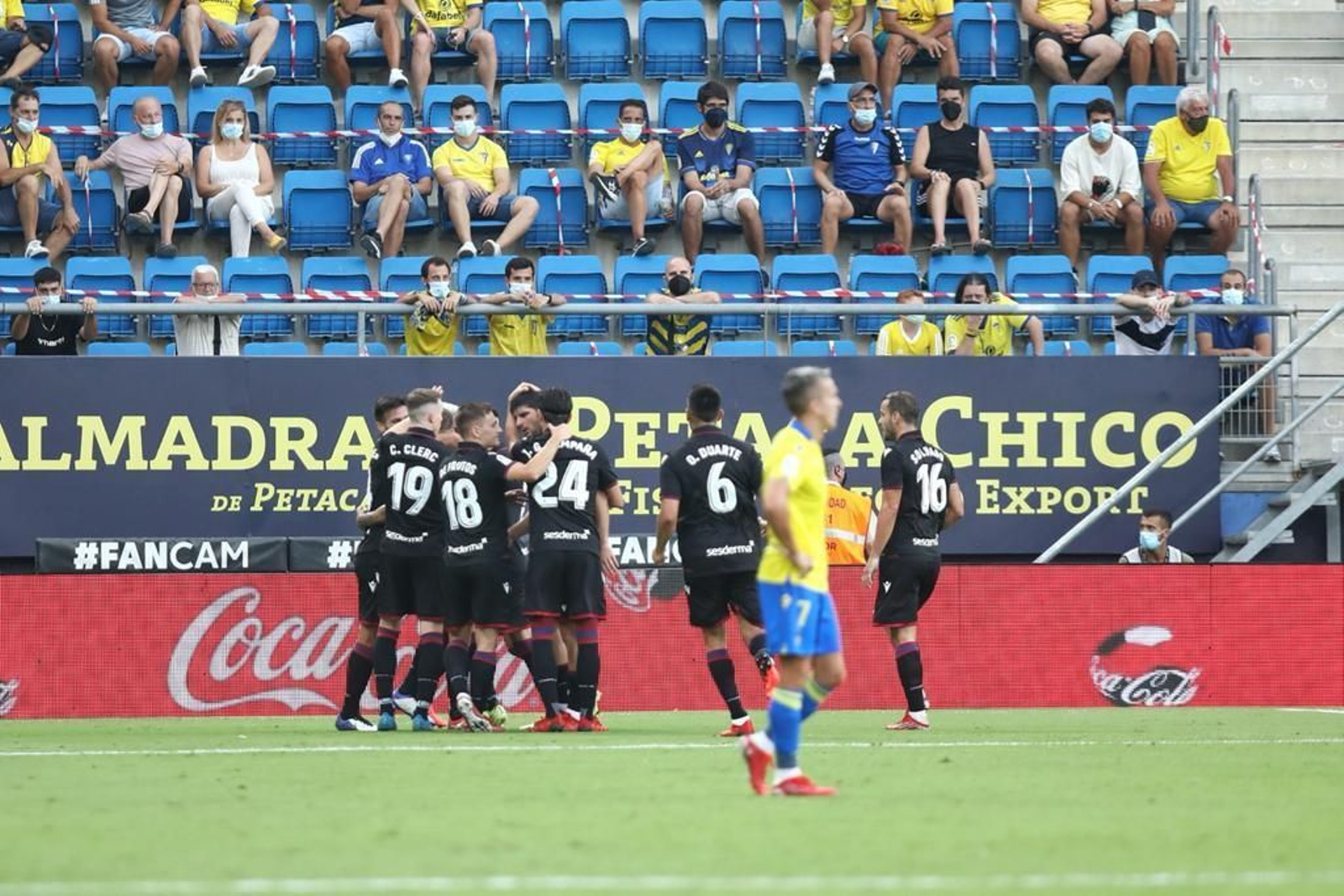 Las imágenes del Cádiz-Levante