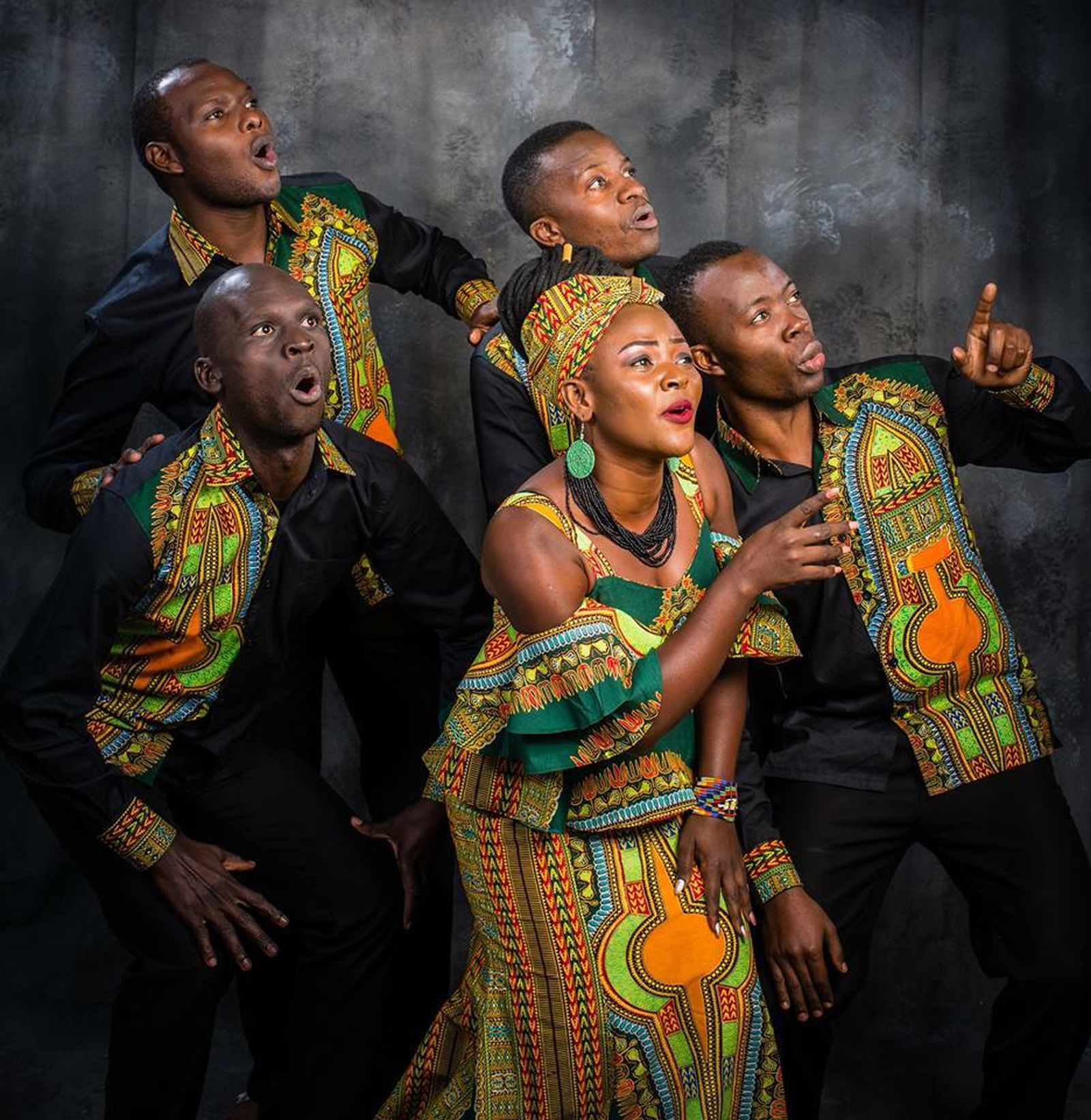 Los ugandeses Aba Taano.