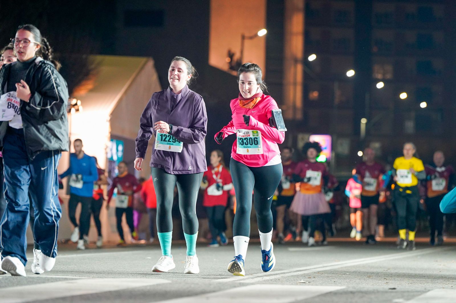 En imágenes: búscate en tu llegada a meta de la Carrera de San Antón 2026 (2)