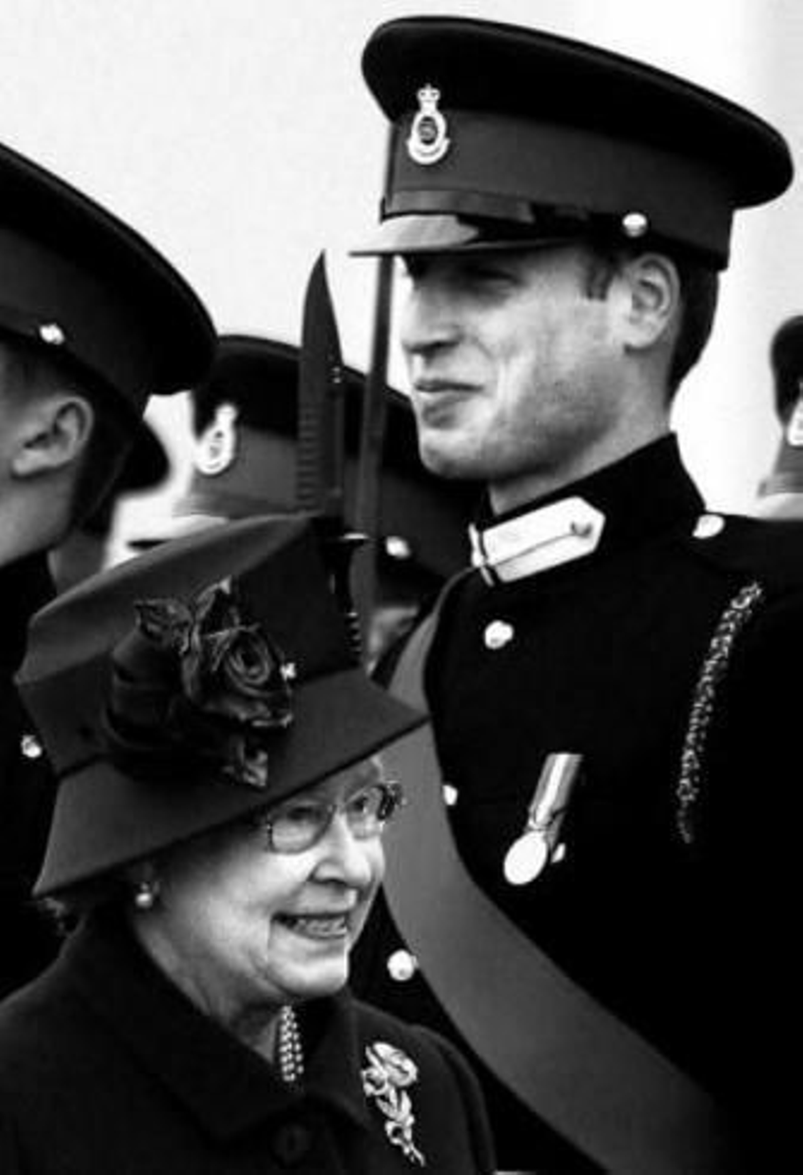 Isabel II, entusiasmada con la Wii de su nieto Guillermo