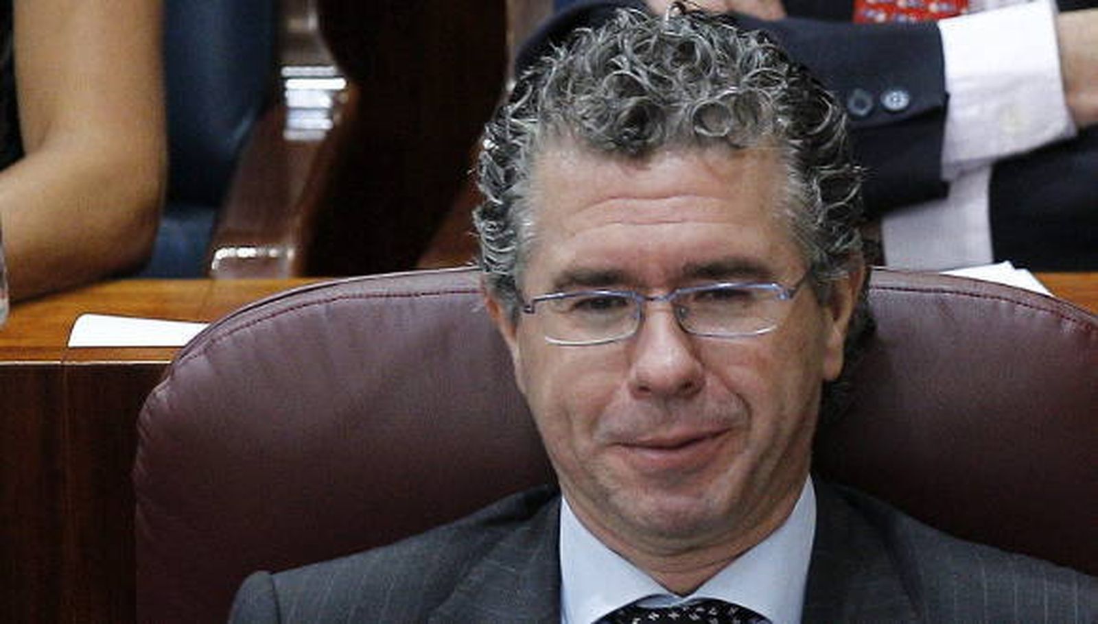 Granados utilizó su despacho oficial de consejero de Madrid para entregar el dinero que enviaba a Suiza