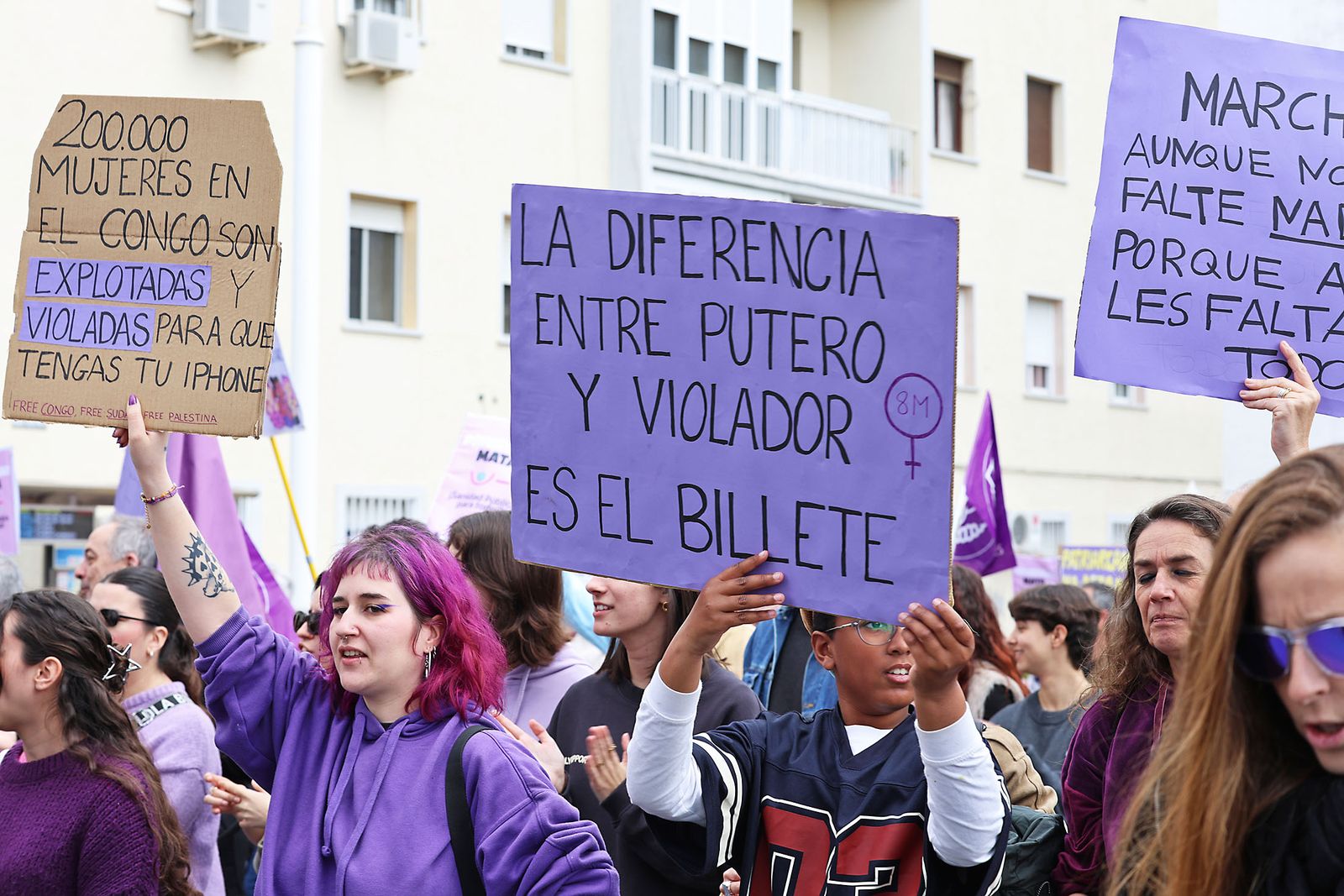 8M: Las fotografías de la manifestación del Día de la Mujer
