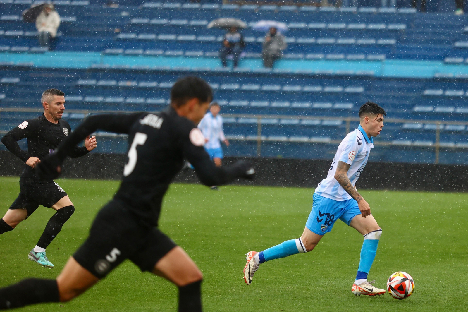 Loren Juarros, presente en el triunfo del Atlético Malagueño ante el Málaga City