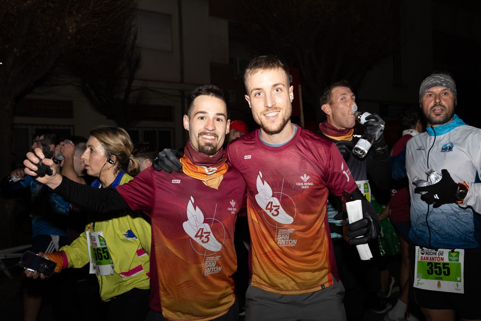 En imágenes: búscate en tu llegada a meta de la Carrera de San Antón 2026 (II)