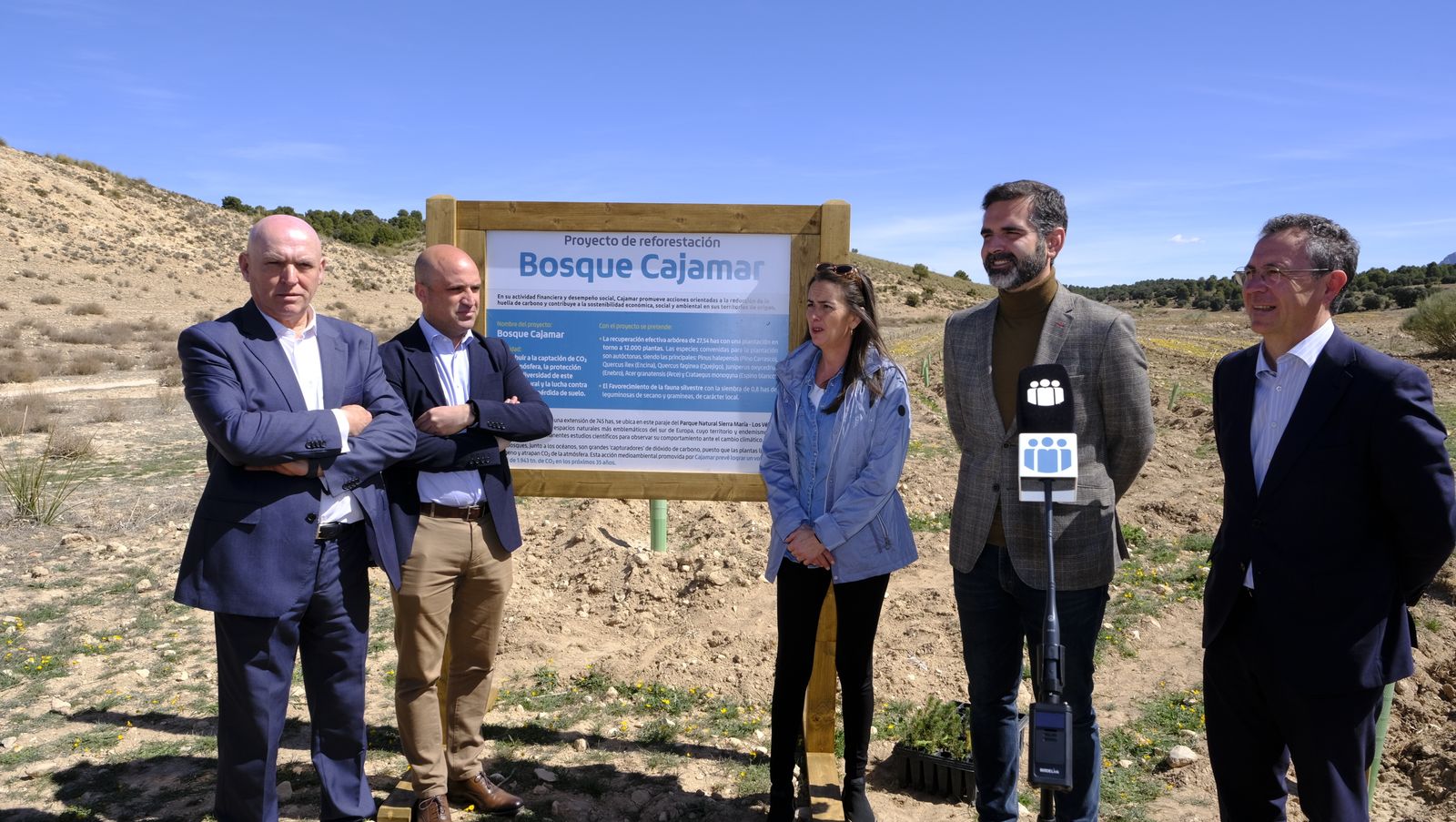Cajamar pone 'la primera planta' para la reforestación de Sierra María-Los Vélez