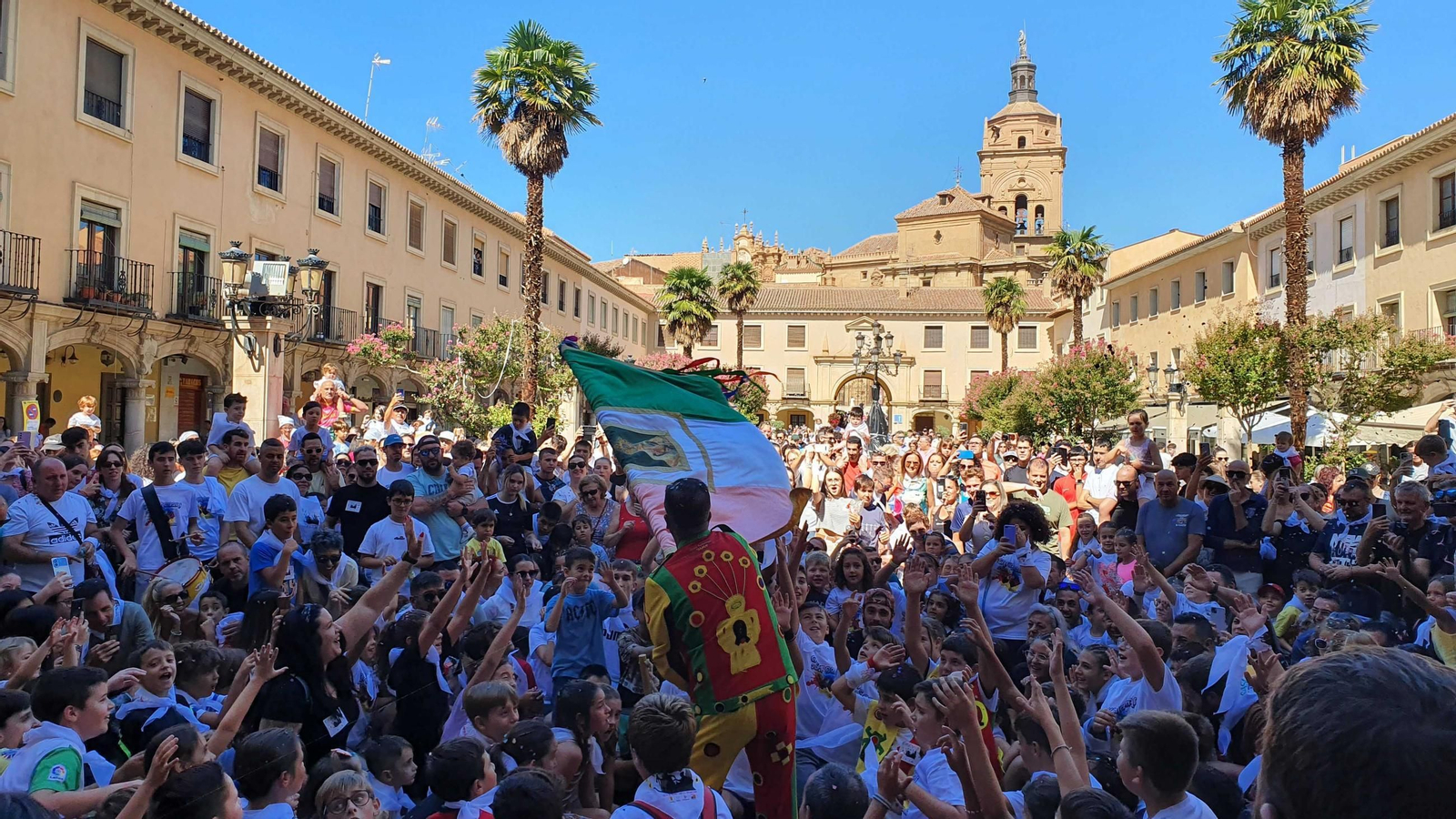 El Cascamorras Infantil 2024 conquista la Plaza Mayor de Guadix.