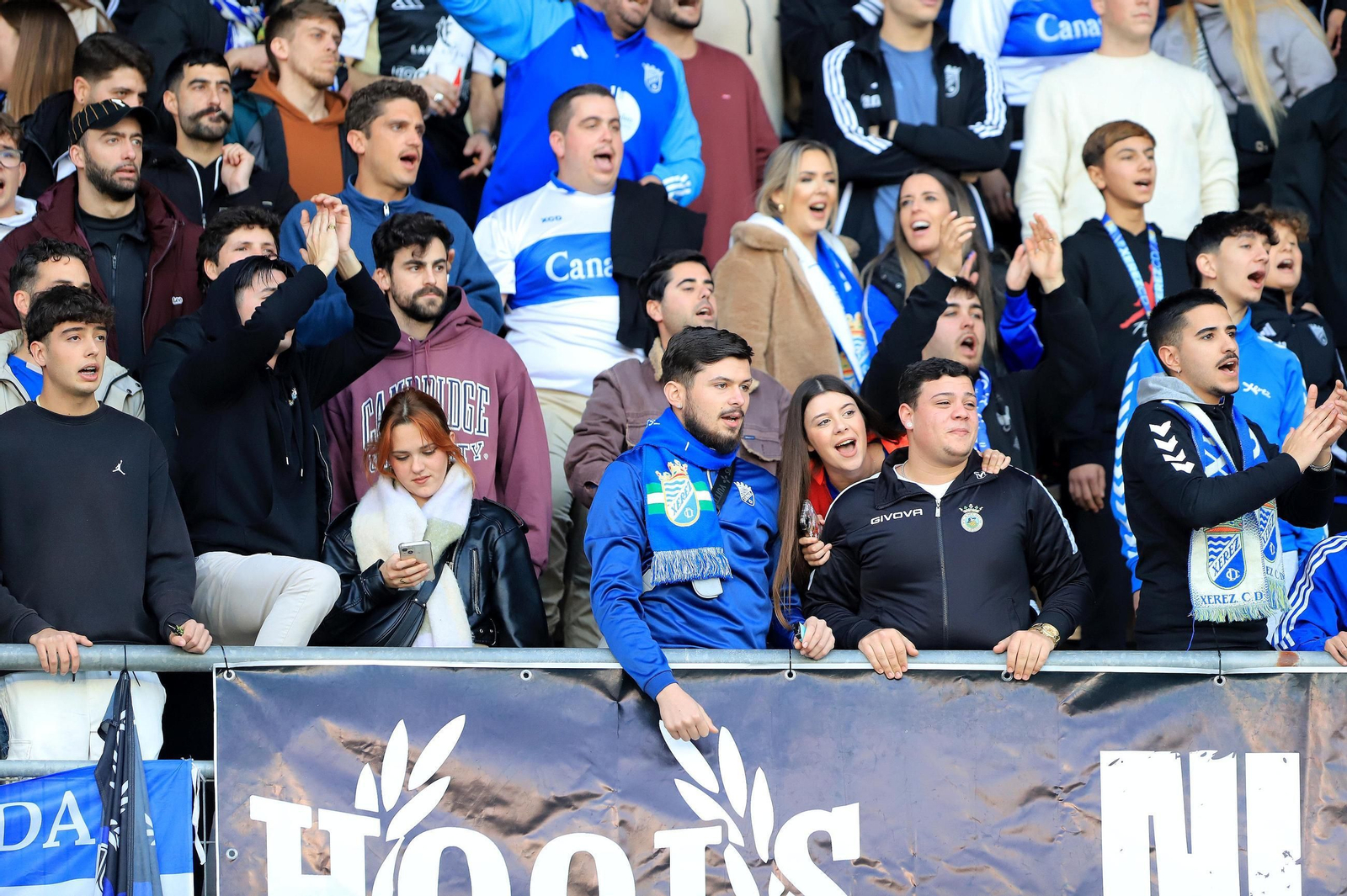 Búscate en el partido del Xerez CD contra el Recreativo Granada
