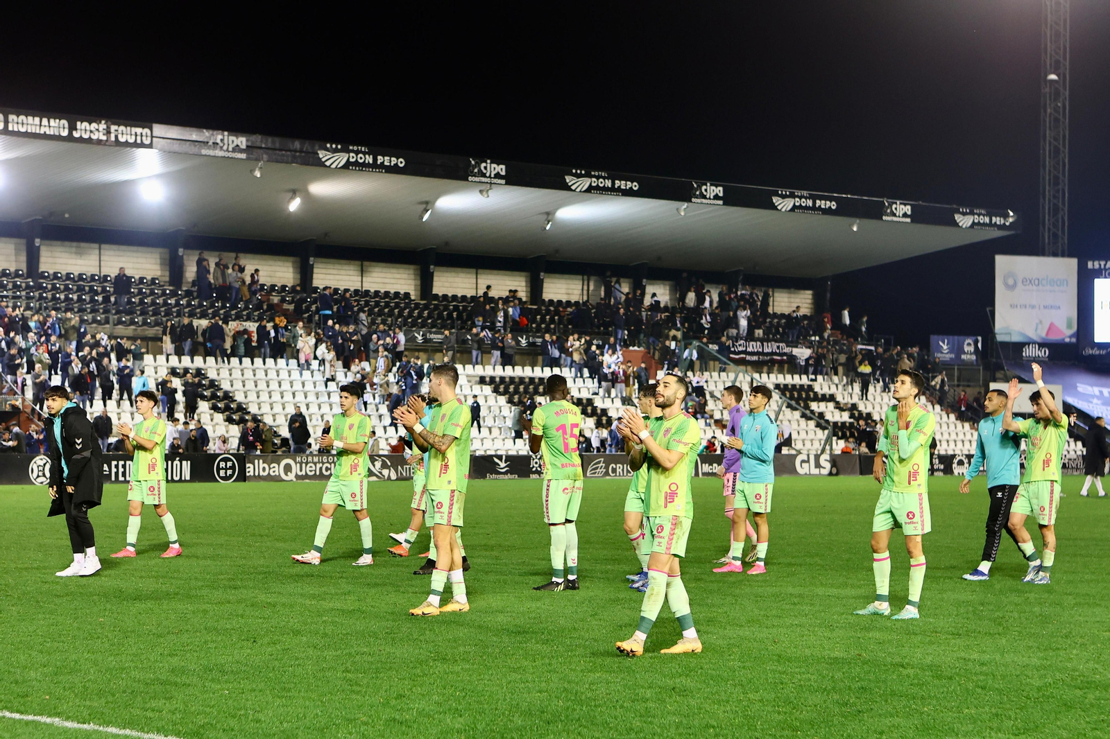 El AD Mérida - Málaga CF, en fotos
