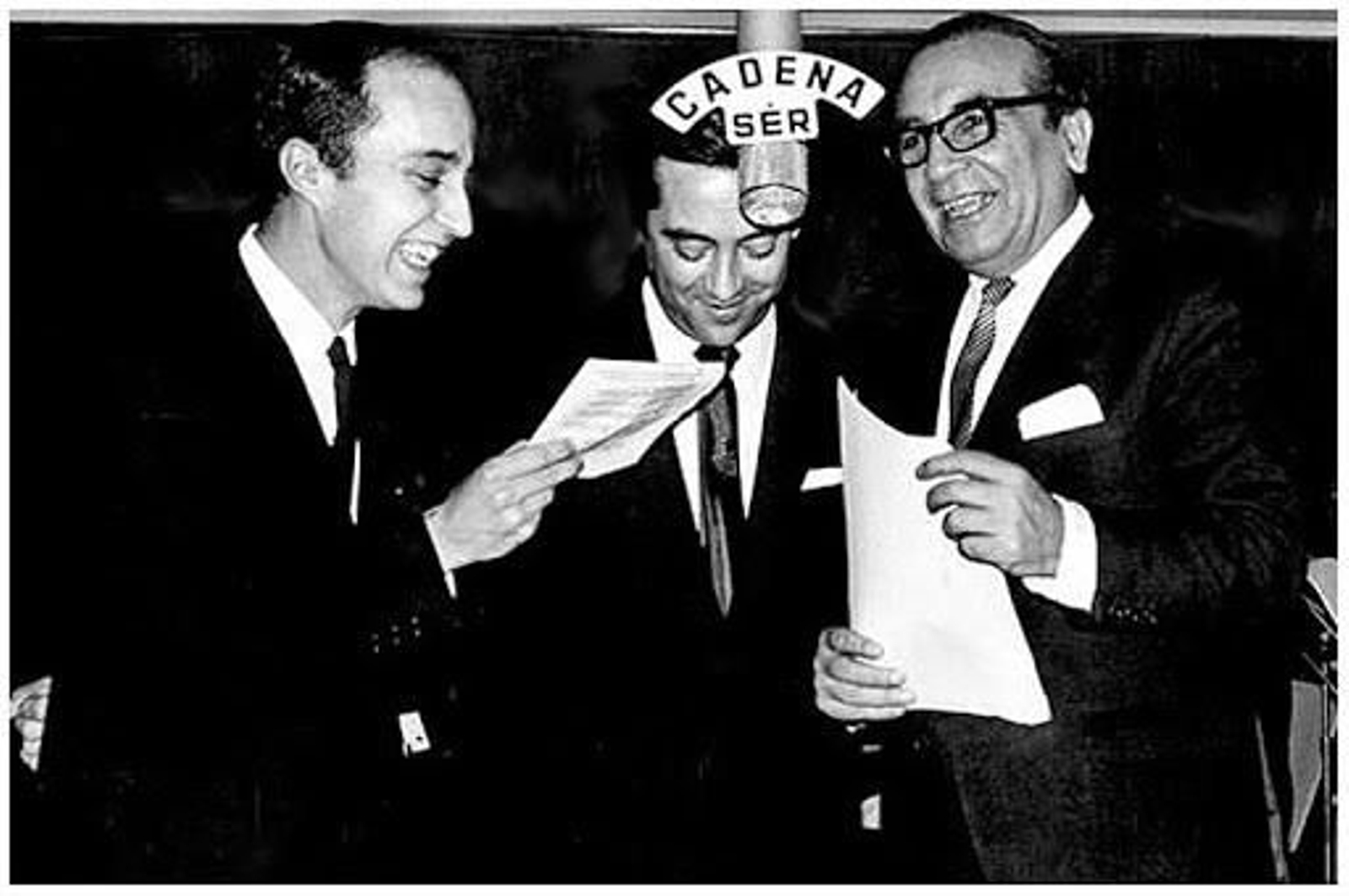 Grabación de un programa de la Cadena Ser en los años 50.