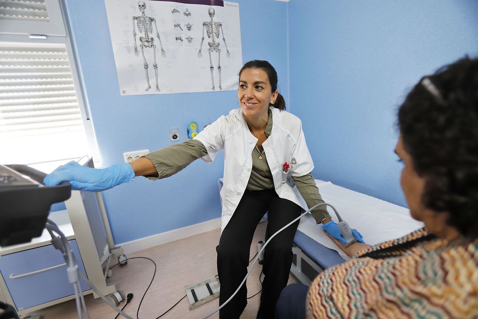 Imágenes del funcionamiento del Hospital de Día del Infanta Elena de Huelva