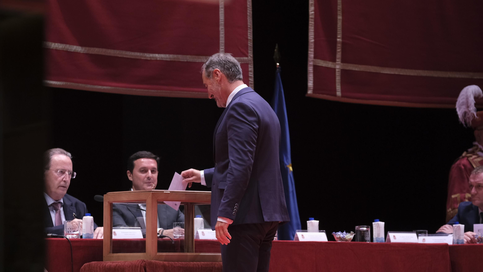 Imágenes de la constitución de la Corporación Municipal de almería, con María Vázquez como Alcaldesa