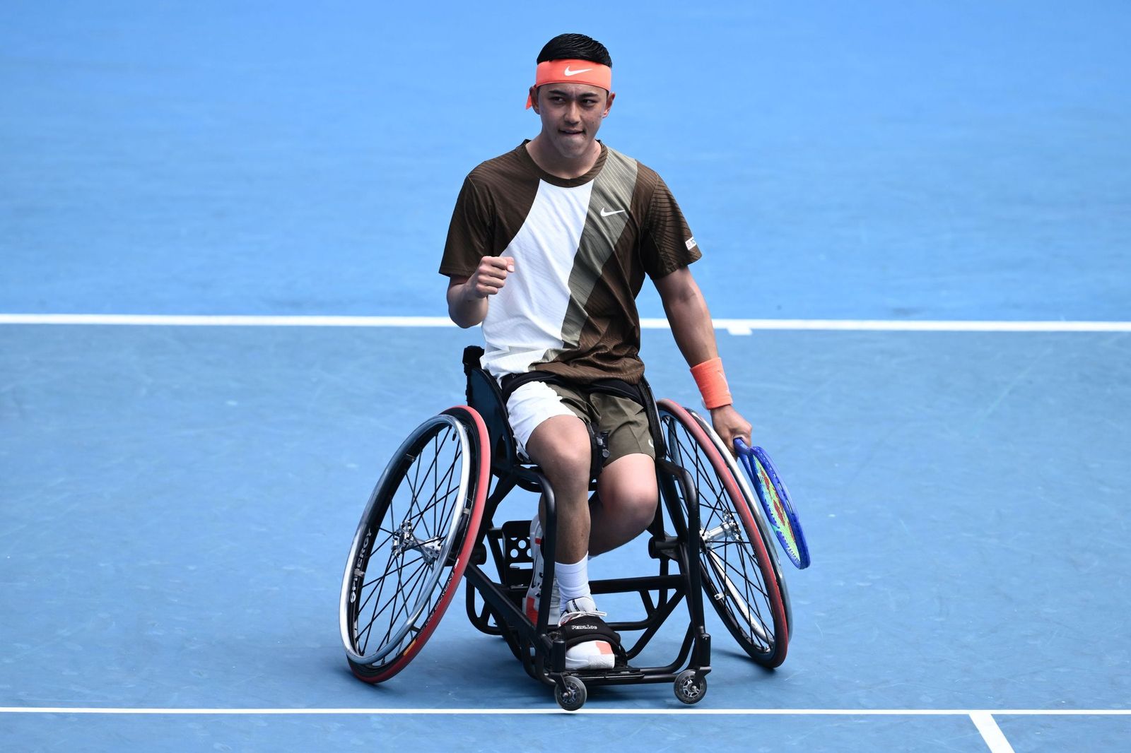 Las fotos de la retirada de Musetti ante Djokovic y del resto de cuartos de final