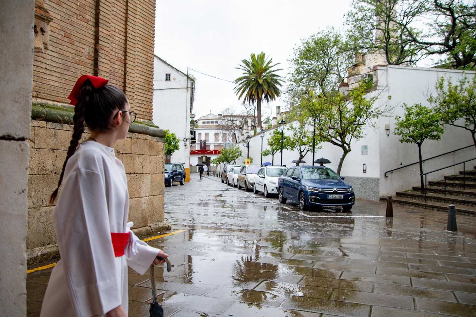 Domingo de Resurrección en Montilla: el Resucitado se queda en la parroquia de Santiago Apóstol