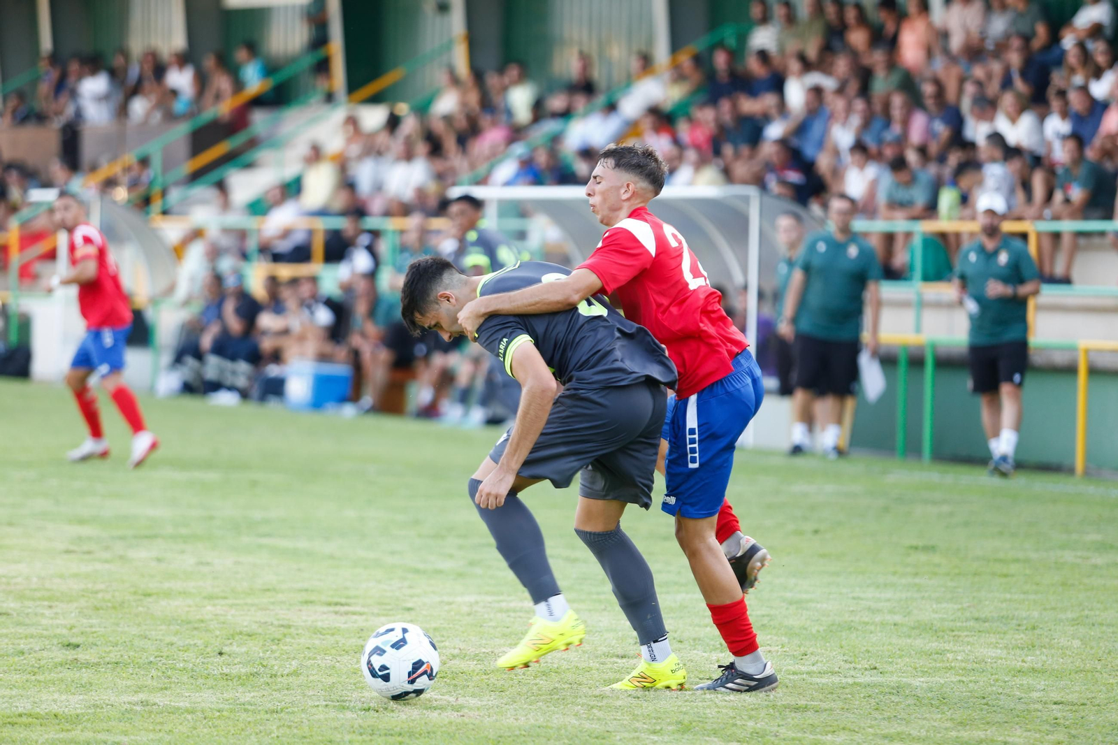 Las fotos del triangular en el estadio Carlos Piña de Los Barrios con el Algeciras CF y el Ceuta B