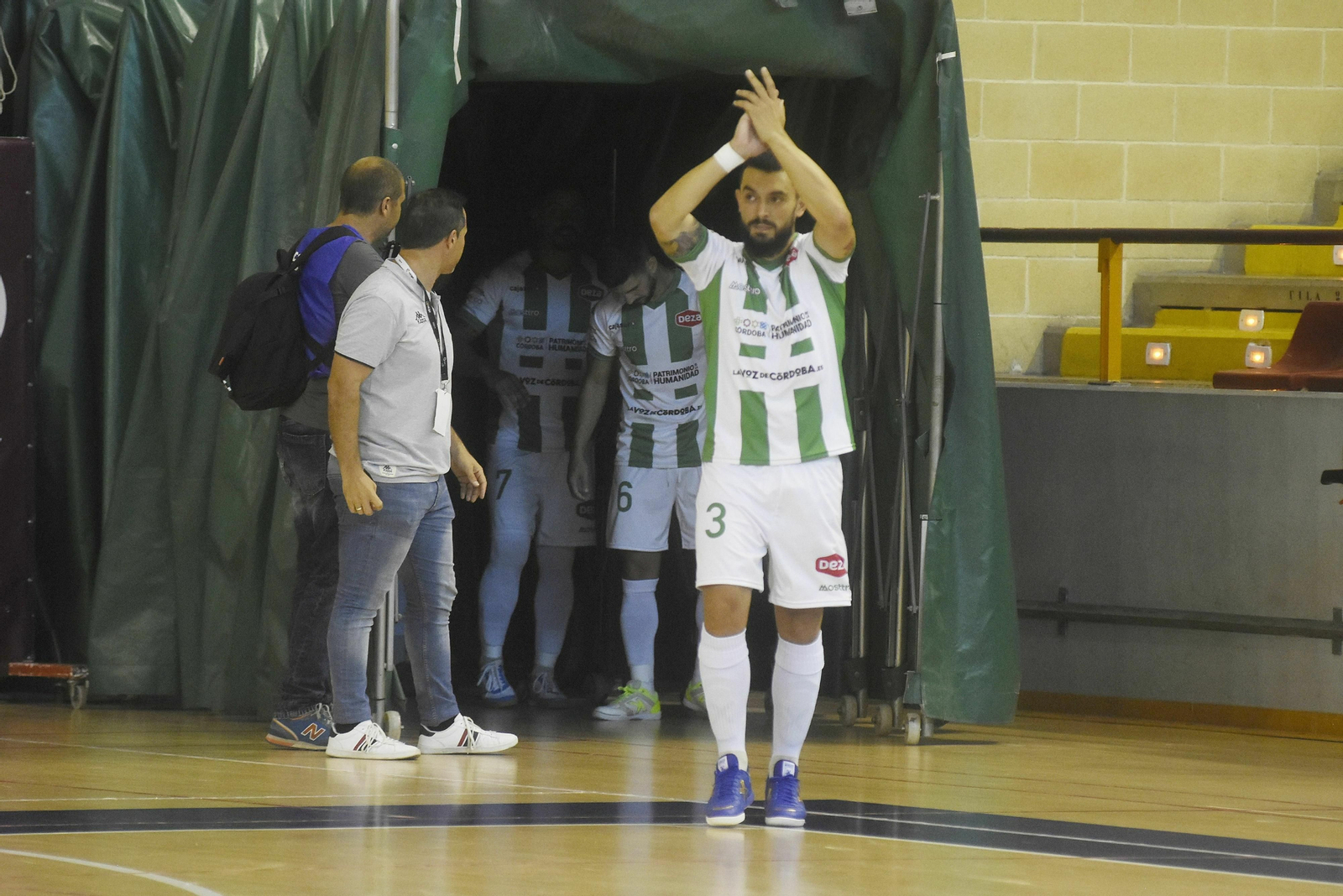 Las imágenes de la presentación del Córdoba Patrimonio de la Humanidad ante el Jaén Paraíso Interior