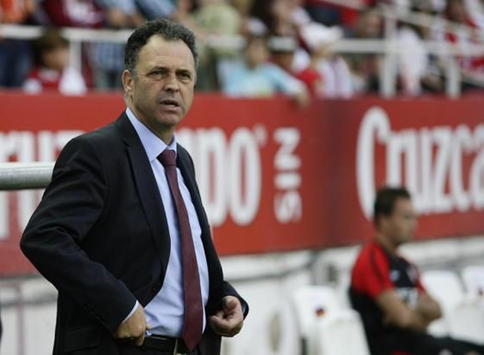 El Sevilla vence 4-3 al Athletic de Bilbao en el Sánchez Pizjuán con dos goles de Luis Fabiano y dos de Kanoute de penalti. / Antonio Pizarro