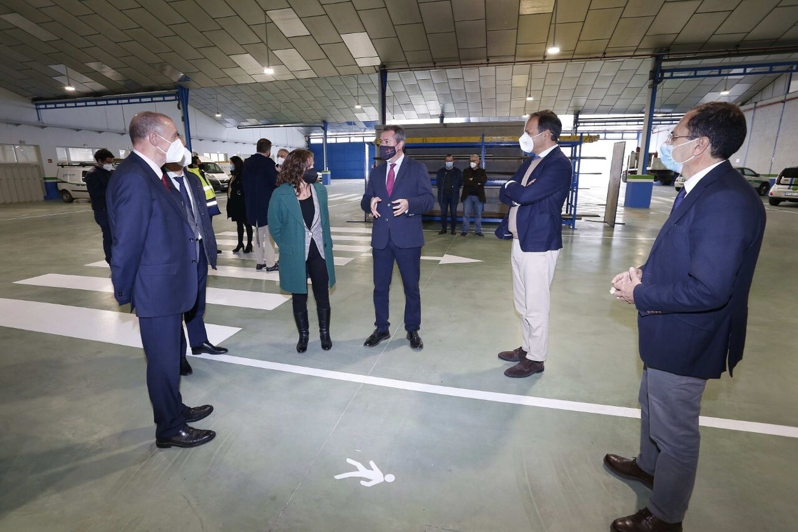 Un momento de la visita a las instalaciones que han sido remodeladas.