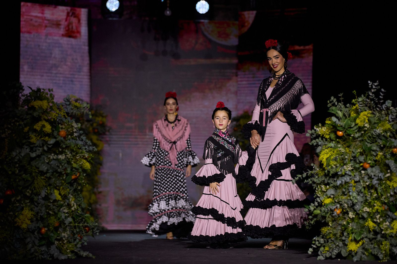 El desfile de Sueños de Abril en We Love Flamenco 2026, todas las fotos