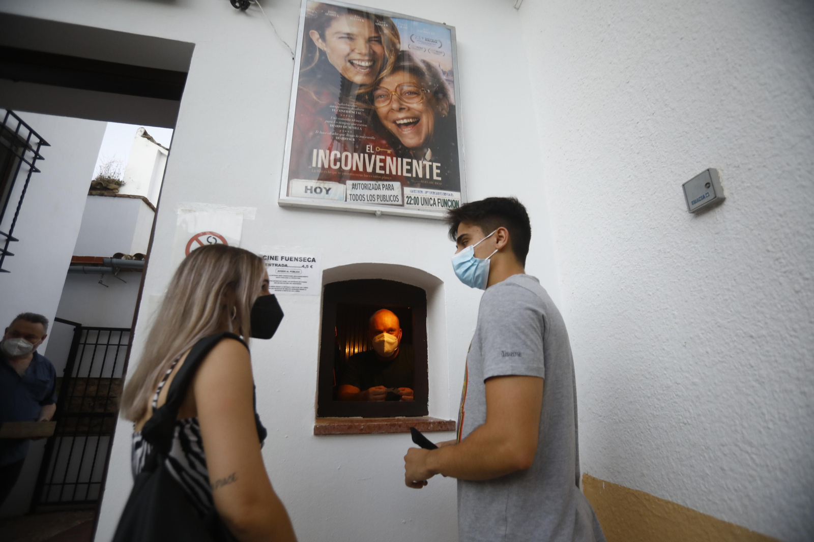 La apertura de los cines de verano en Córdoba, en fotografías
