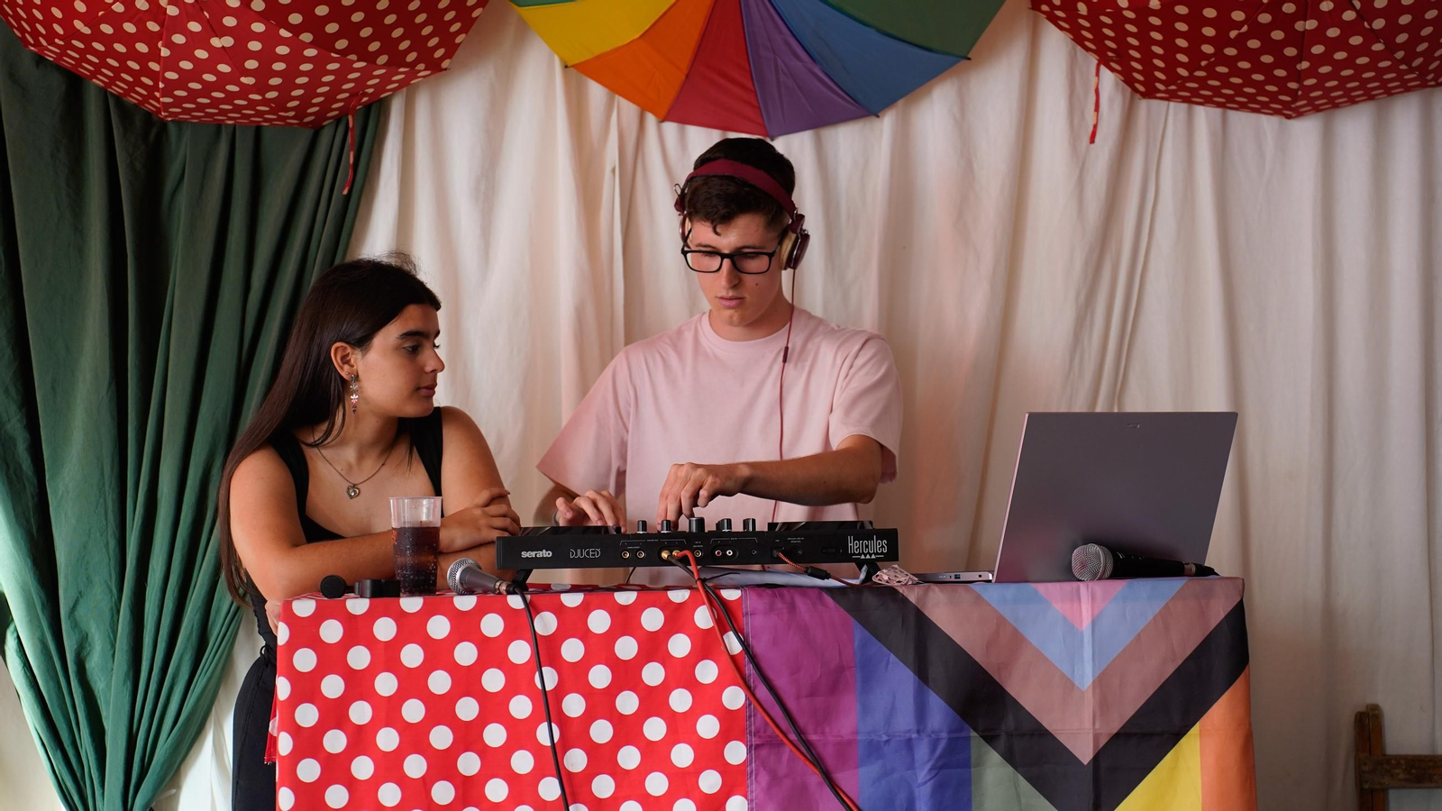 Búscate en las fotos del sábado en la Feria Real de Algeciras