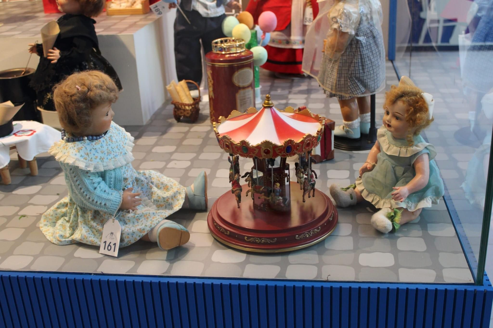 Colección de muñecas María Emilia Lira