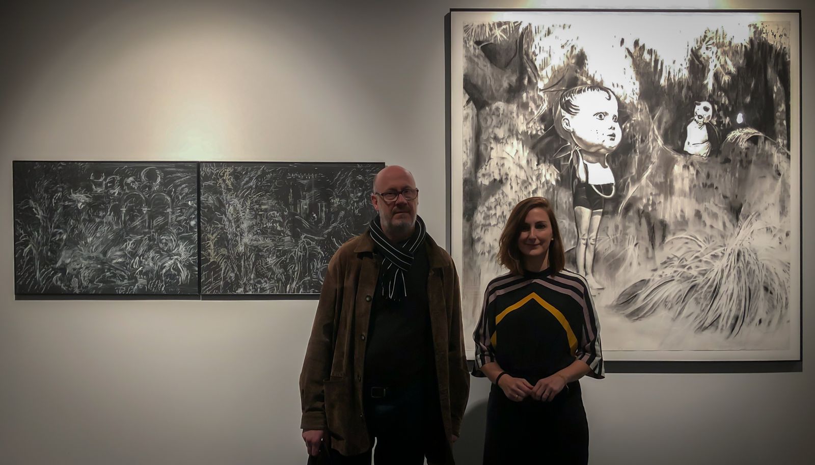 Pedro Morales y Belén Mazuecos con las obras ganadoras