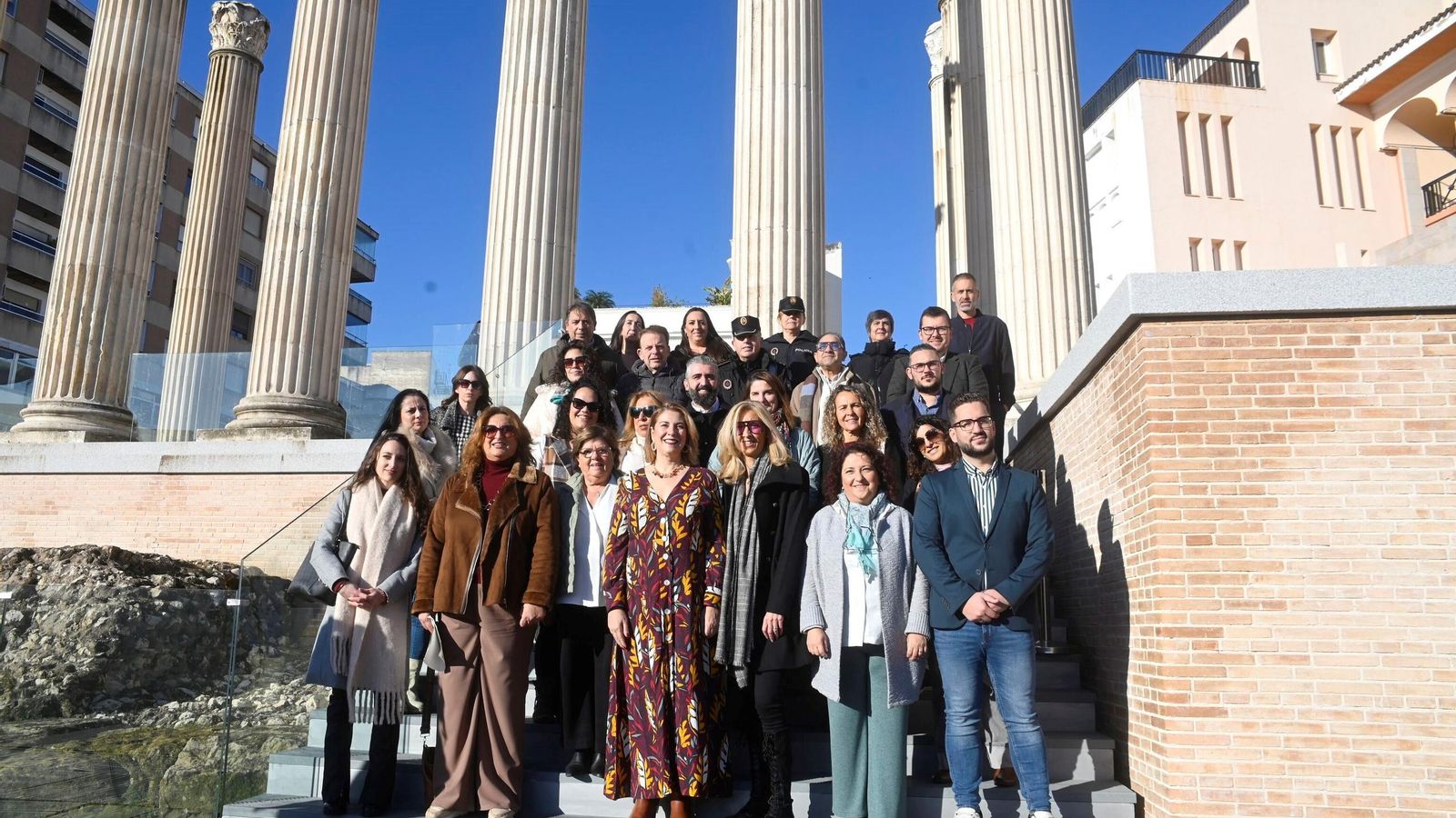Homenaje al pueblo gitano en el Templo Romano.
