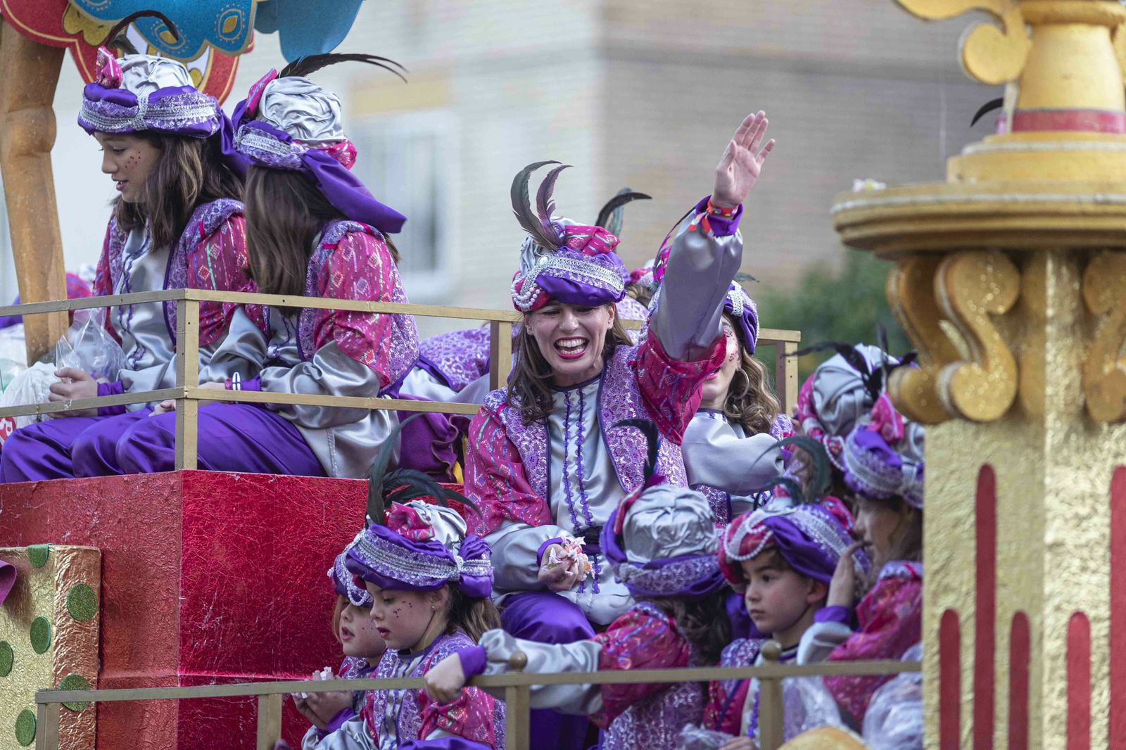 La Cabalgata de los Reyes Magos de Sevilla, en imágenes