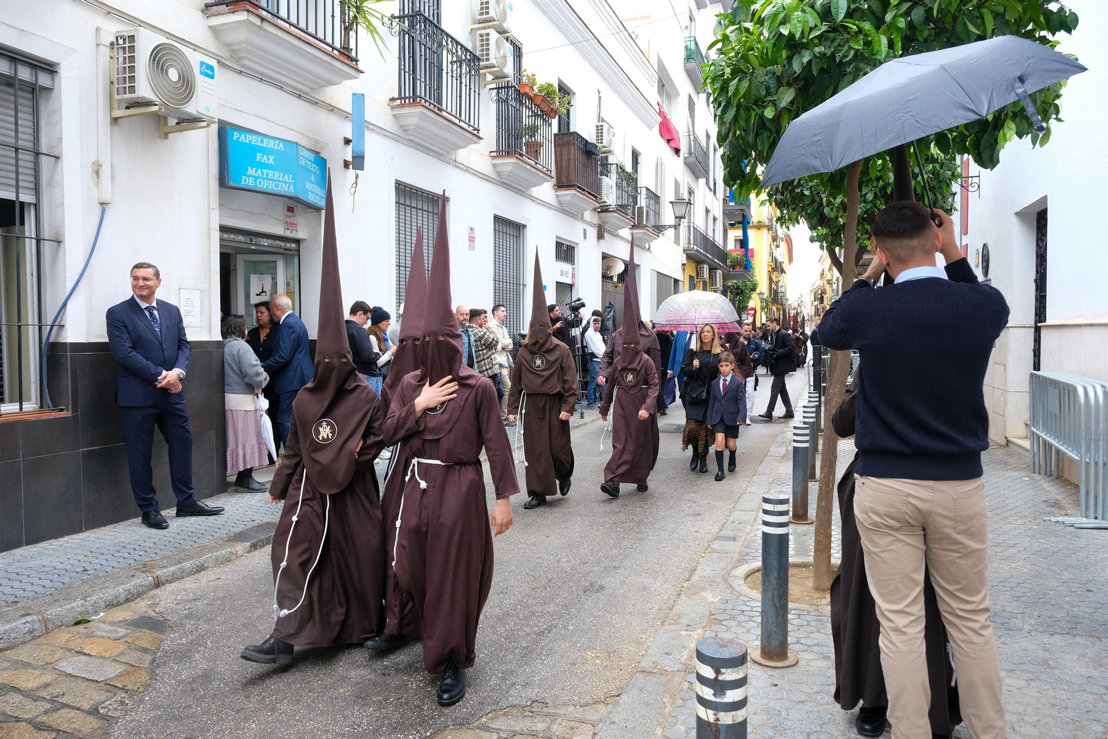 Las imágenes de la Hdad. del Buen Fin de Sevilla Semana Santa 2024