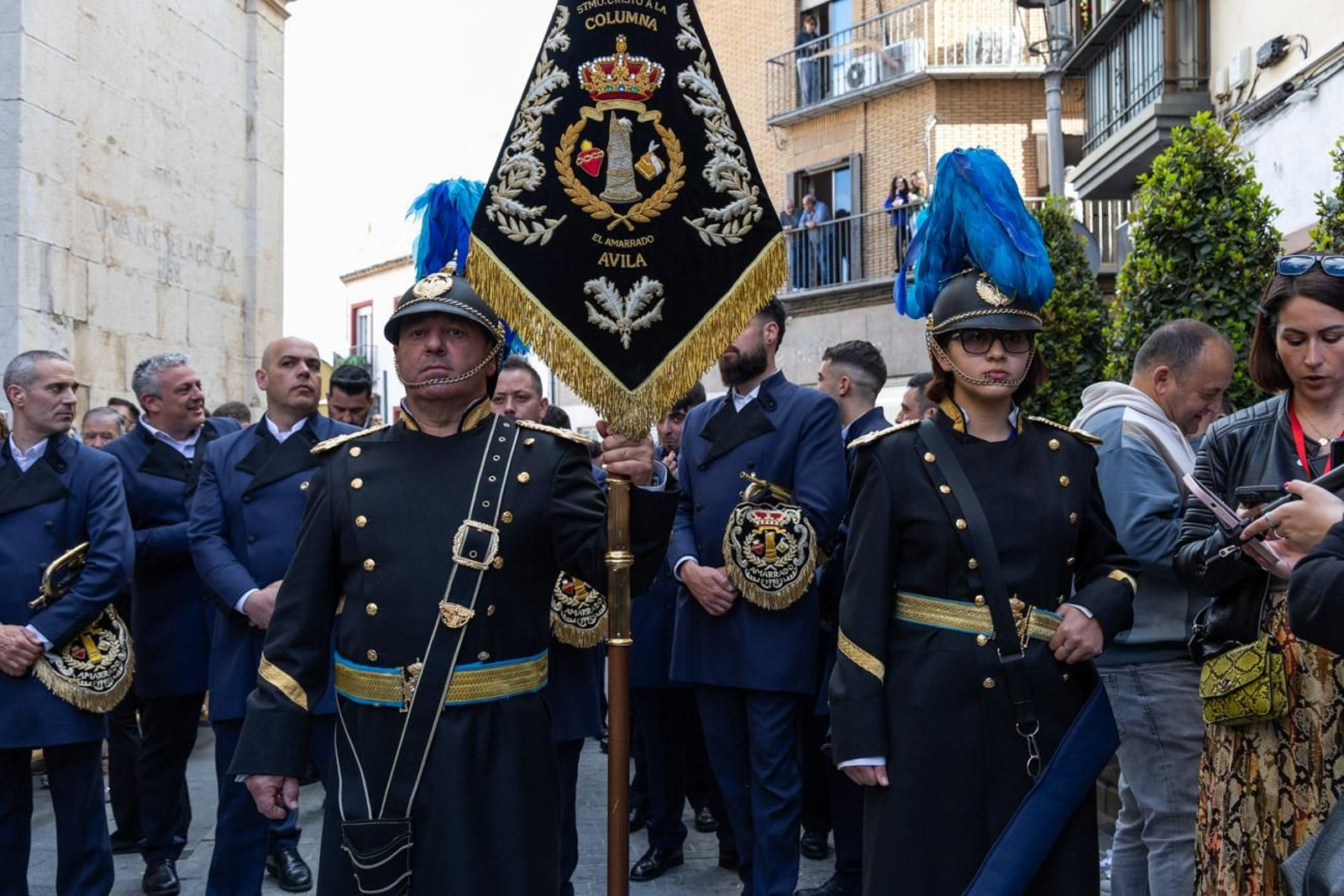 Las cofradías de la Vera Cruz, Expiración y Gran Poder lucen sus cortejos en la calle