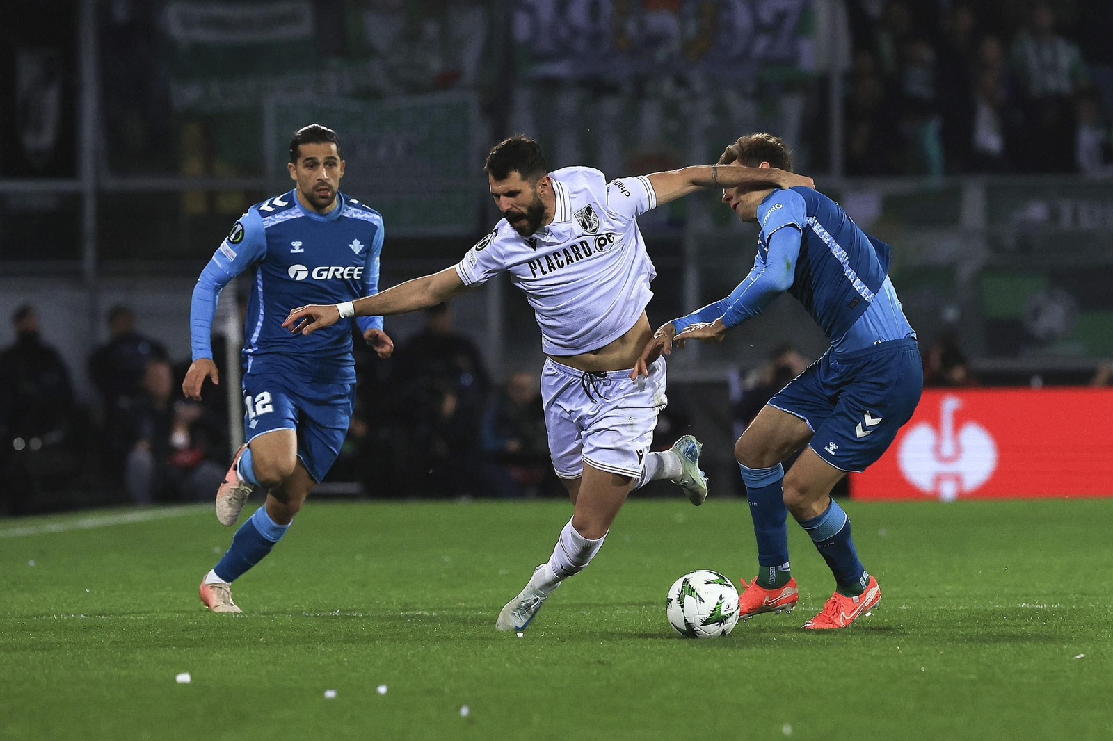 Las mejores fotos del Vitoria Guimaraes - Betis