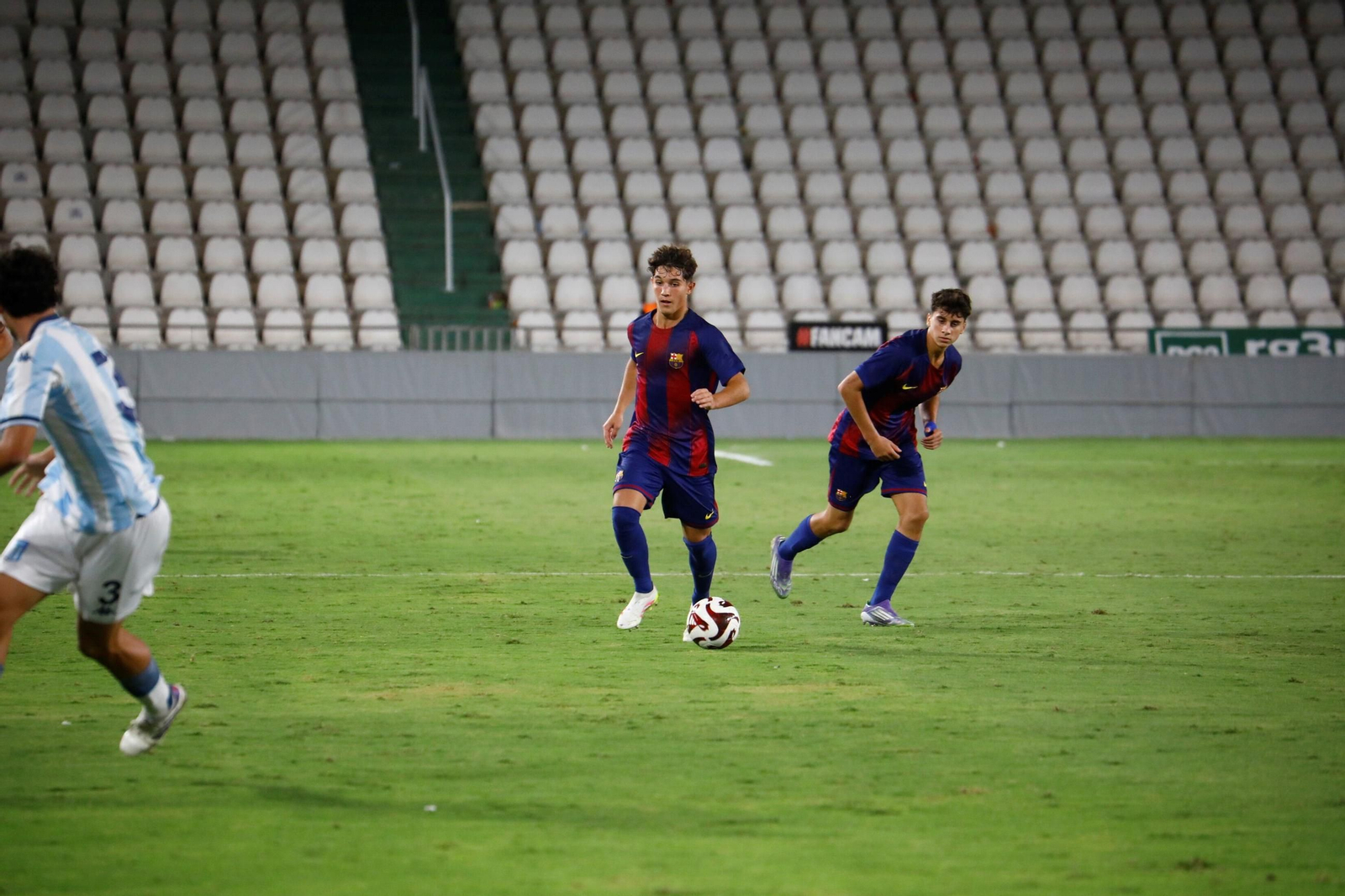 Las mejores fotos del Barcelona - Racing Club de la final del Mundial de Clubes juvenil en El Arcángel