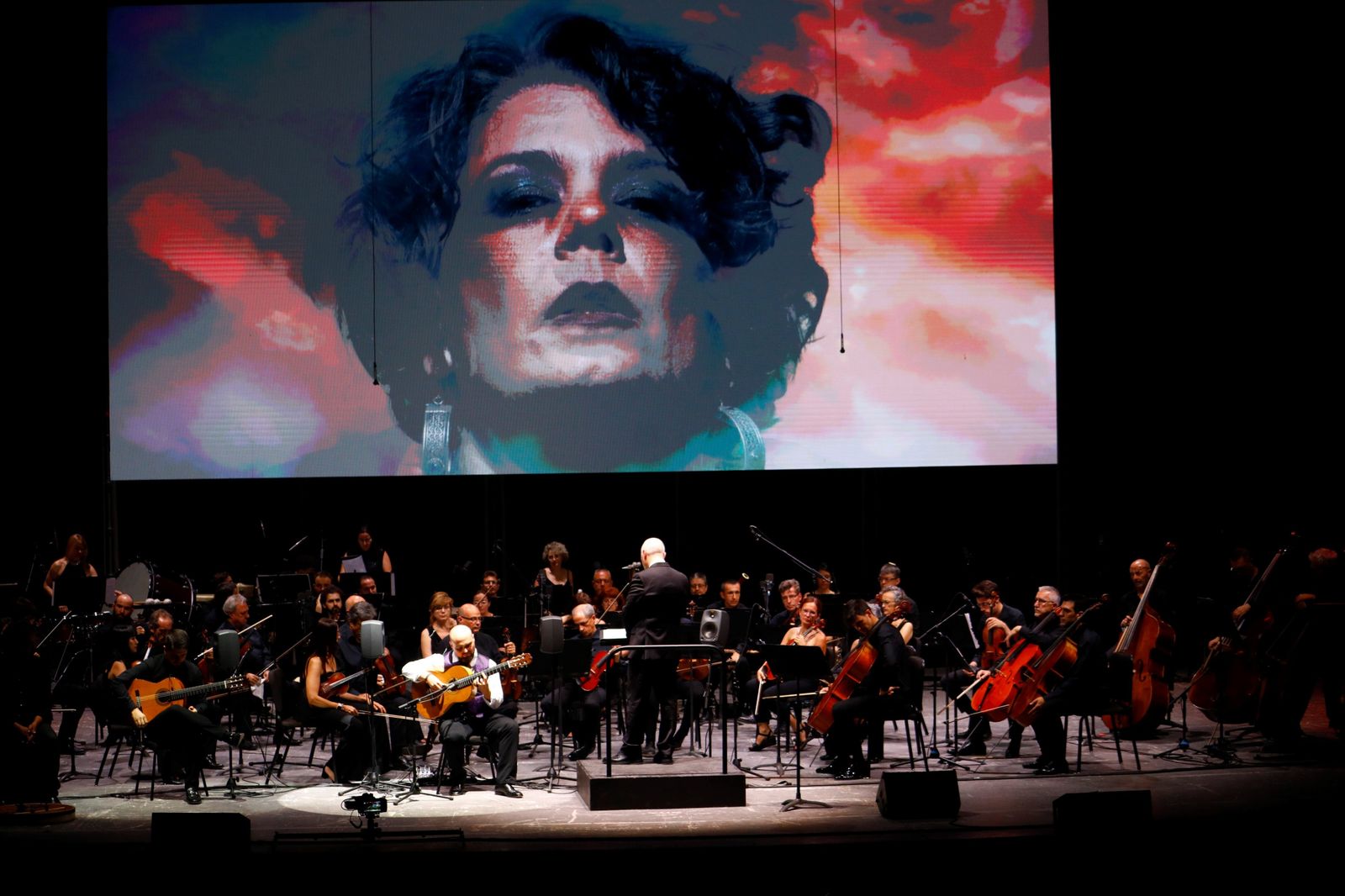 El Festival de la Guitarra de Córdoba abre con un homenaje a Manolo Sanlúcar, en imágenes