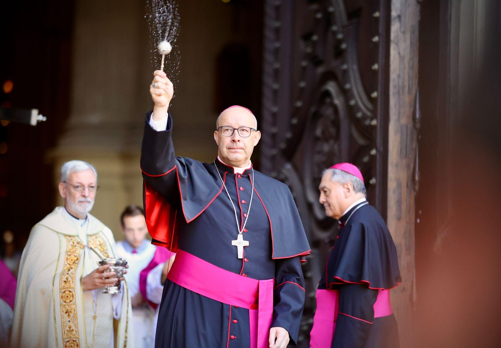 La toma de posesión del nuevo obispo de Málaga, en imágenes