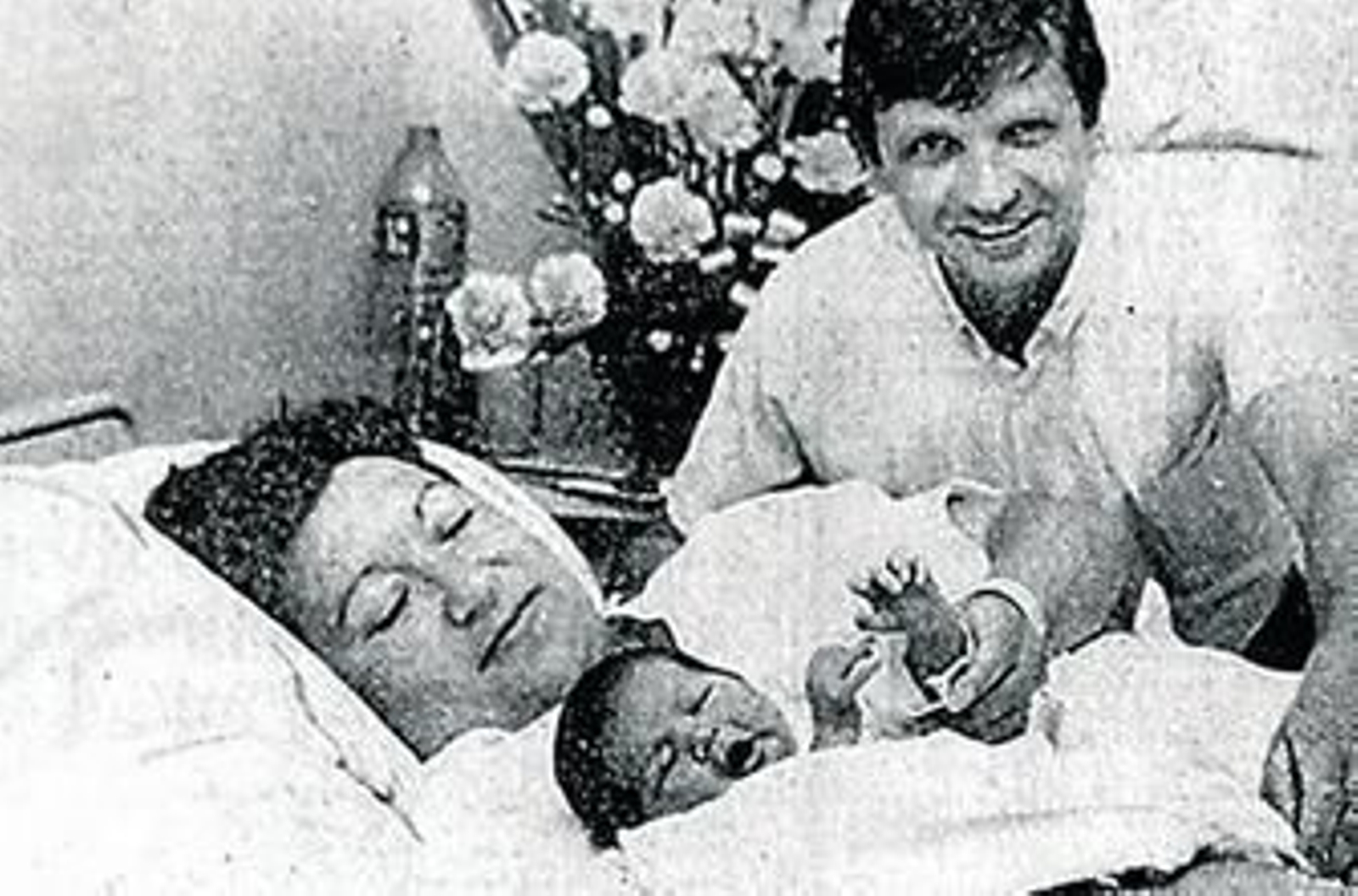 1987 Nacio la primera niña probeta de Cádiz