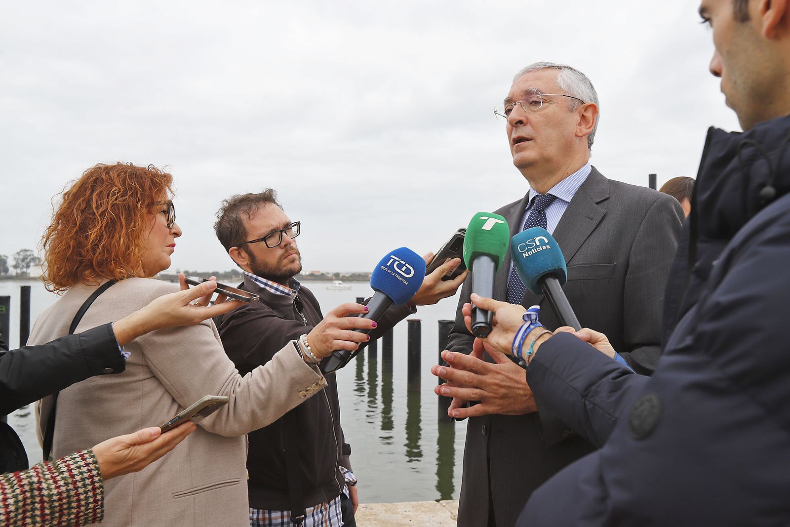 Imágenes de las obras de remodelación del Muelle de Levante.