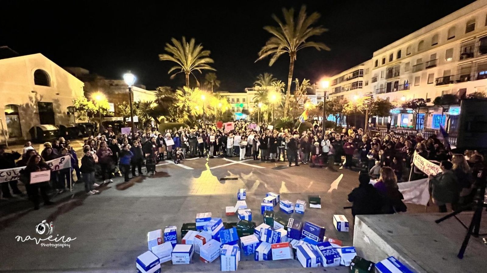 Imágenes de la manifestación del 8-M por las calles de El Puerto