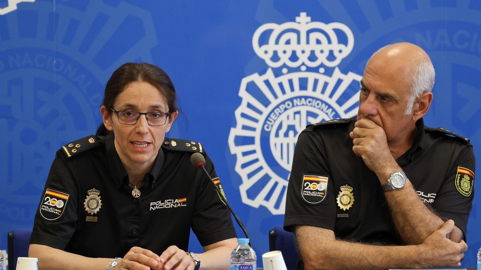 Rafaela Polo, inspectora del Grupo de Homicidios de Málaga, y Enrique Barón, comisario provincial. Rafaela Polo, inspectora del Grupo de Homicidios de Málaga, y Enrique Barón, comisario provincial.