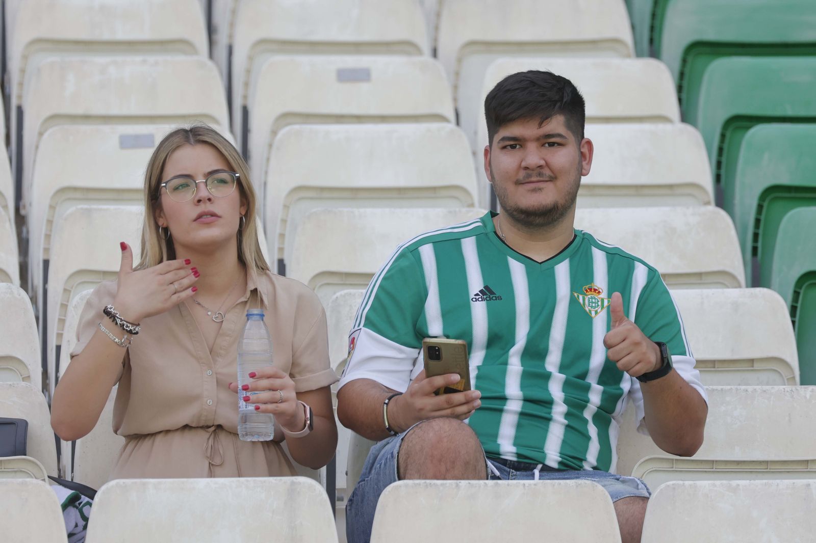 Búscate en las gradas del Villamarín