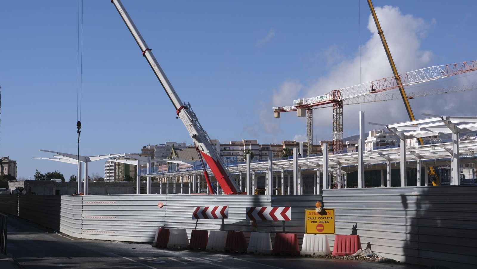 La llegada del AVE a Almería va tomando forma, en fotos
