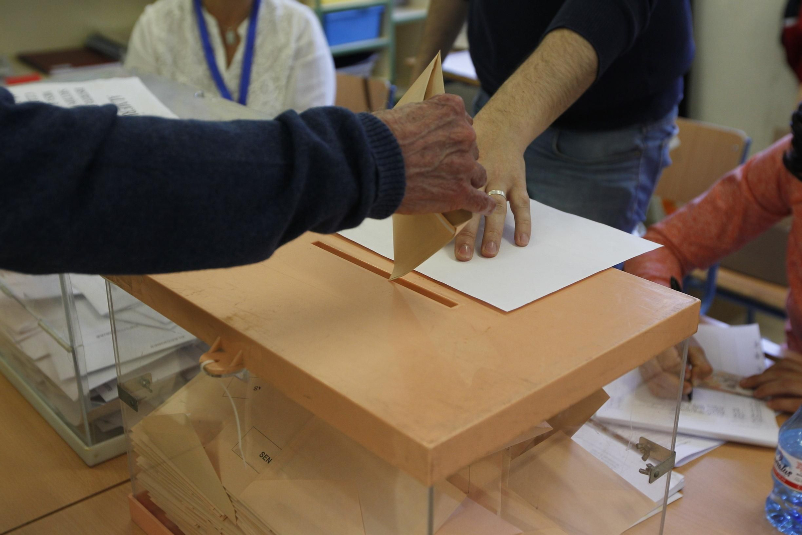 Fotogalería votaciones Elecciones Generales 2019. Almería