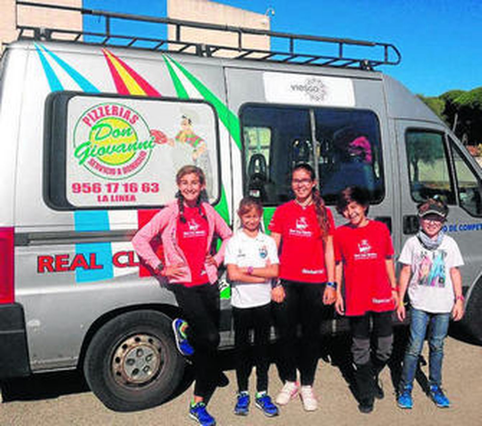 Los jóvenes del RC Náutico de La Línea, ayer.