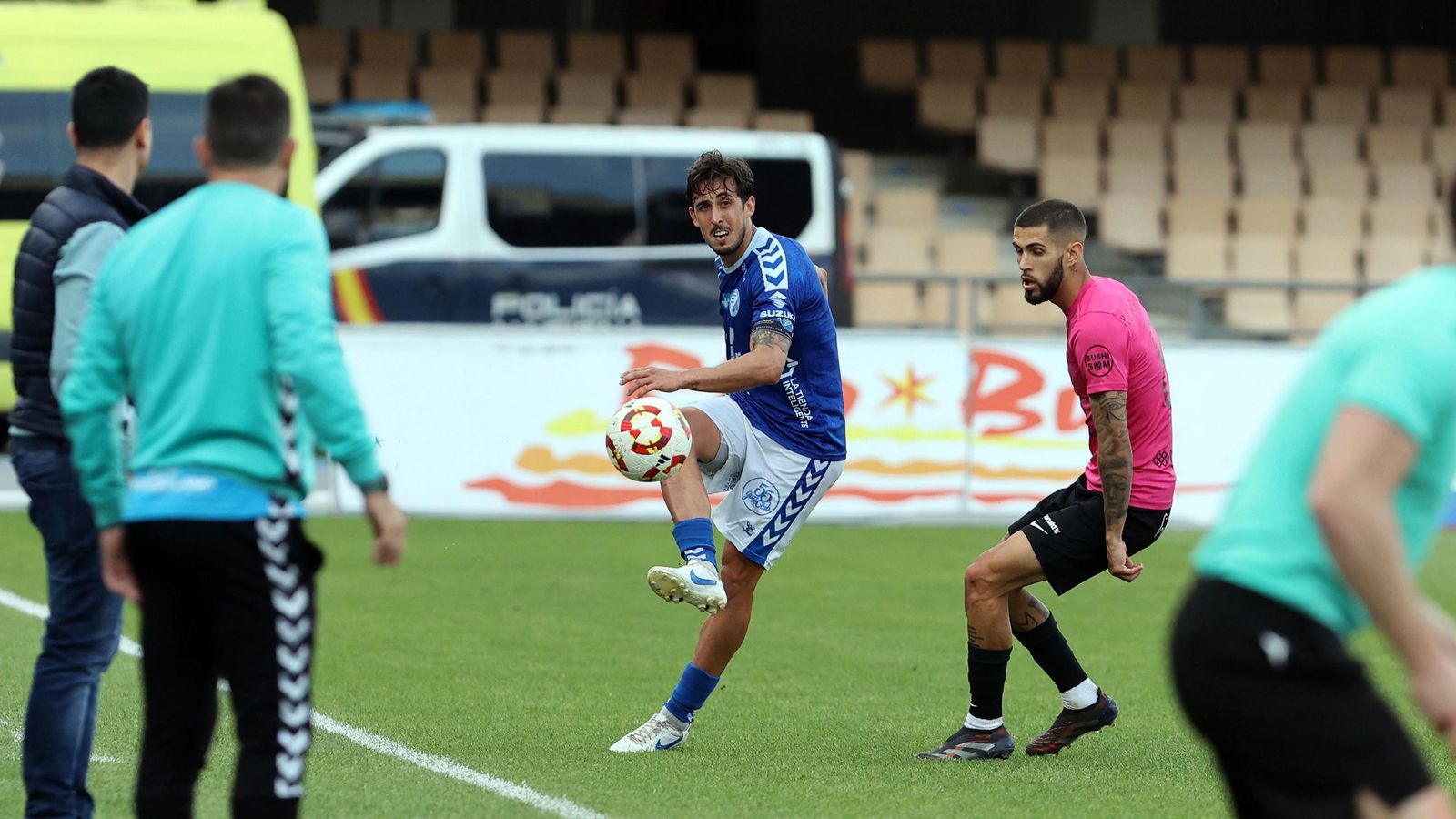 Imágenes del Xerez DFC contra San Fernando CD en Chapín