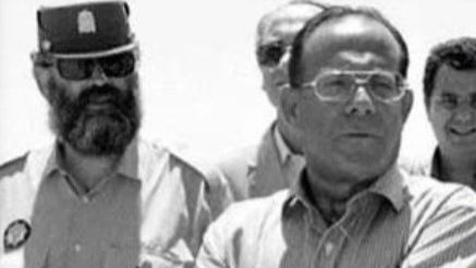 Antonio Caraballo, con uniforme paramilitar cuando era el hombre de confianza del entonces alcalde Hernán Díaz.