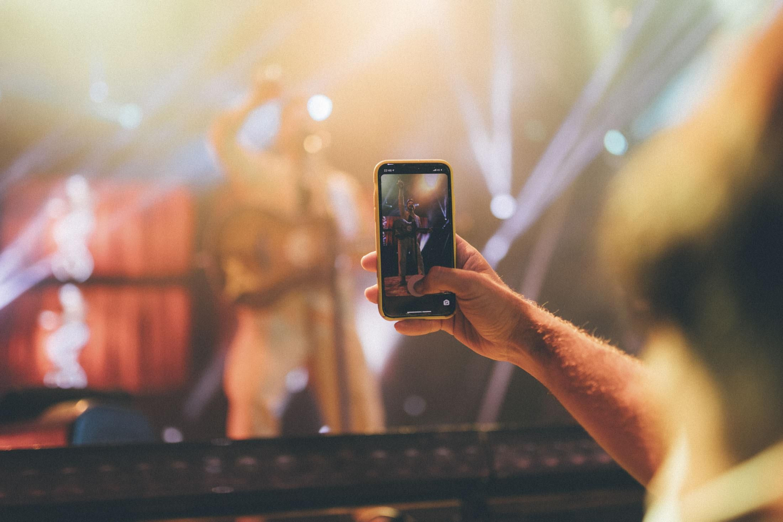 Imágenes del concierto de Camilo en la Plaza de Toros de La Merced